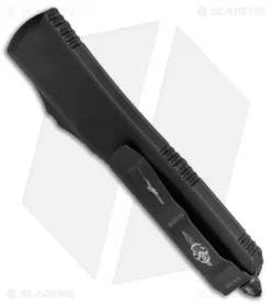 Microtech Ultratech Hellhound Tanto OTF Automatic Knife CF (Damascus) 119-16CF -Knife Shop Microtech Ultratech Hellhound Tanto OTF CF Damascus 119 16CF BHQ 51804 jr side